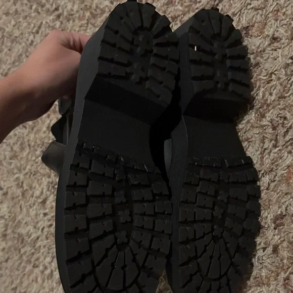 Madden Girl Black Ankle Boots - Picture 4 of 4